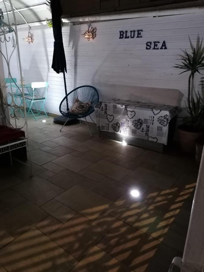 Blue Sea Apartment Aci Castello Exterior photo